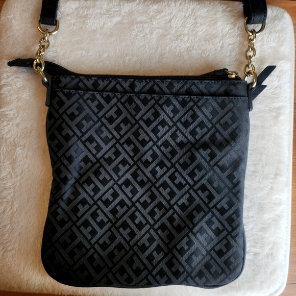 Tommy Hilfiger Black Canvas Cross Body Bag - Picture 2 of 12